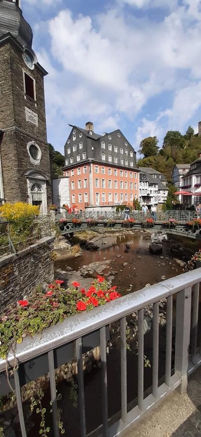 Ferienhaus Eifelherz Зиммерат Экстерьер фото